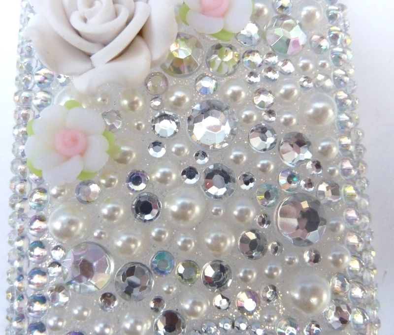 Coque iphone  blanc irisé coeur 3g 2