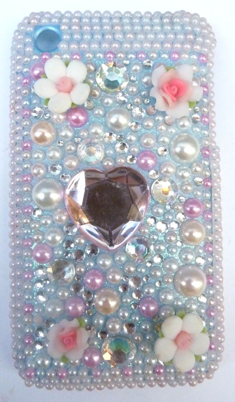 Coque iphone  blanc rose coeur 3g 1